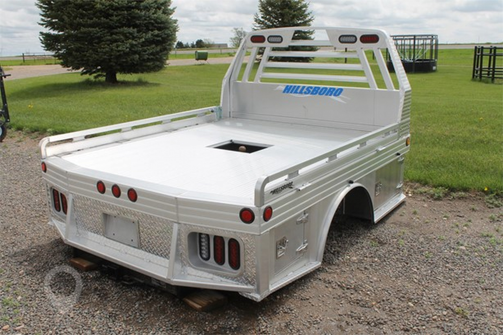 New 2025 Hillsboro ALT 96-112-34-60 Truck Bed