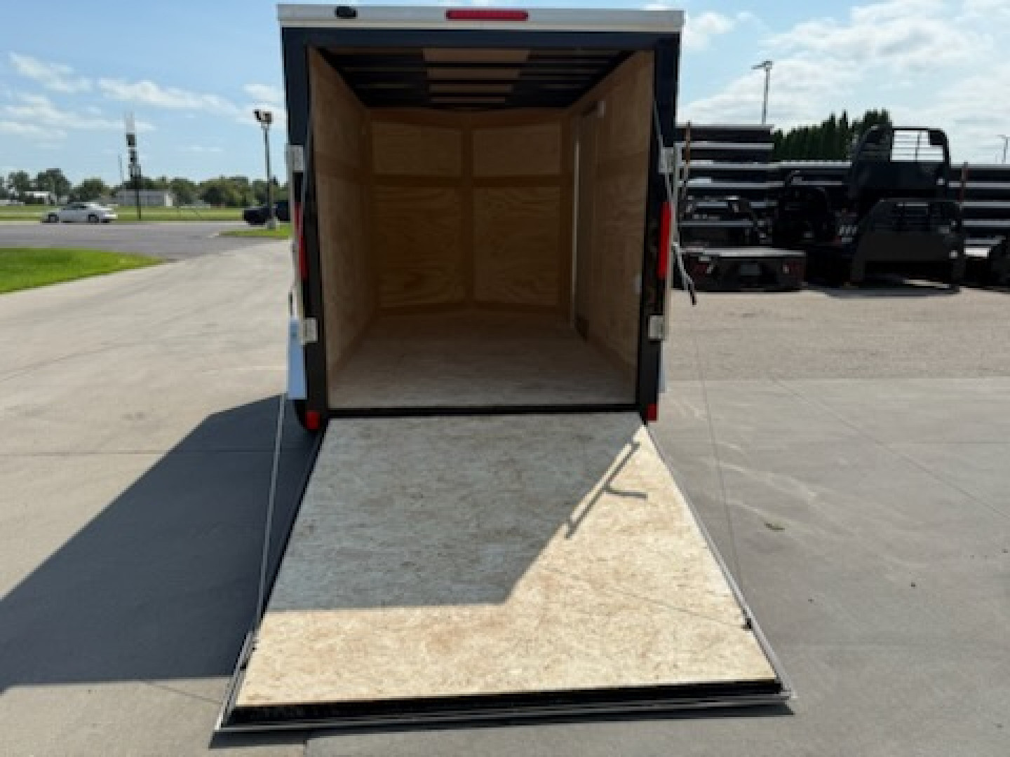 New 2025 Cross Trailers 6 x 10 SA Cargo / Enclosed Trailer