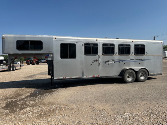 Used 2005 Travalong 4' Horse Slant