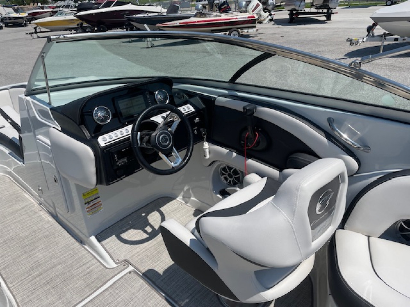 Used 2021 Crownline E235 Deck Boat