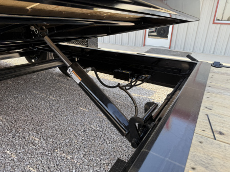 New 2026 PJ 83"x20' Equipment Tilt Trailer – T6