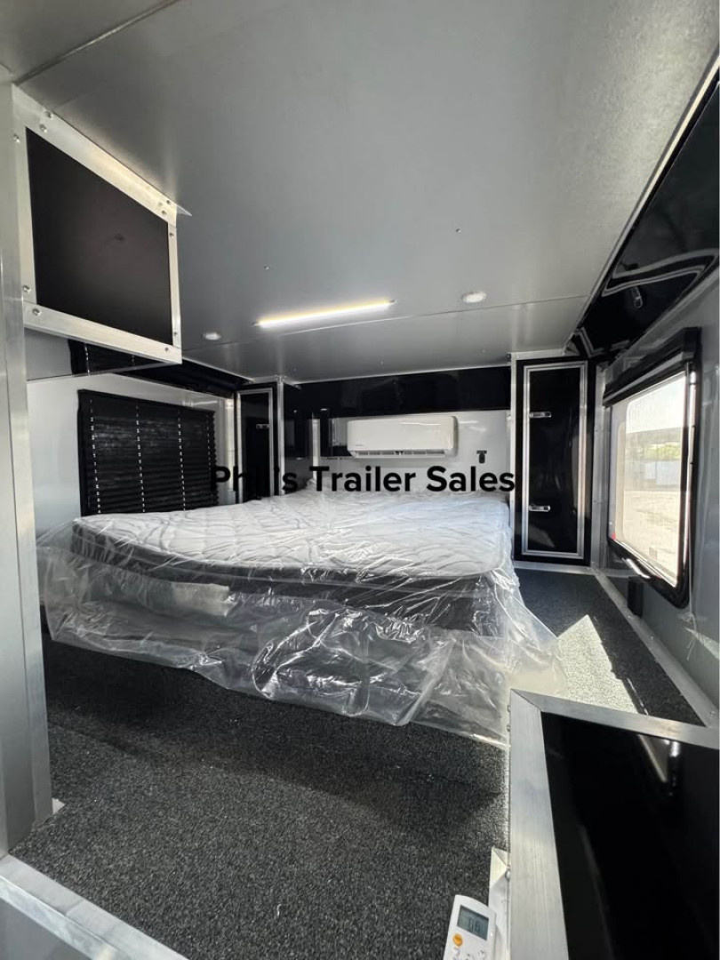 New CONTINENTAL CARGO 52' LIVING QUARTERS Car / Racing Trailer BATHROOM PACKAGE, DUAL MINI SPLIT & GENERATOR