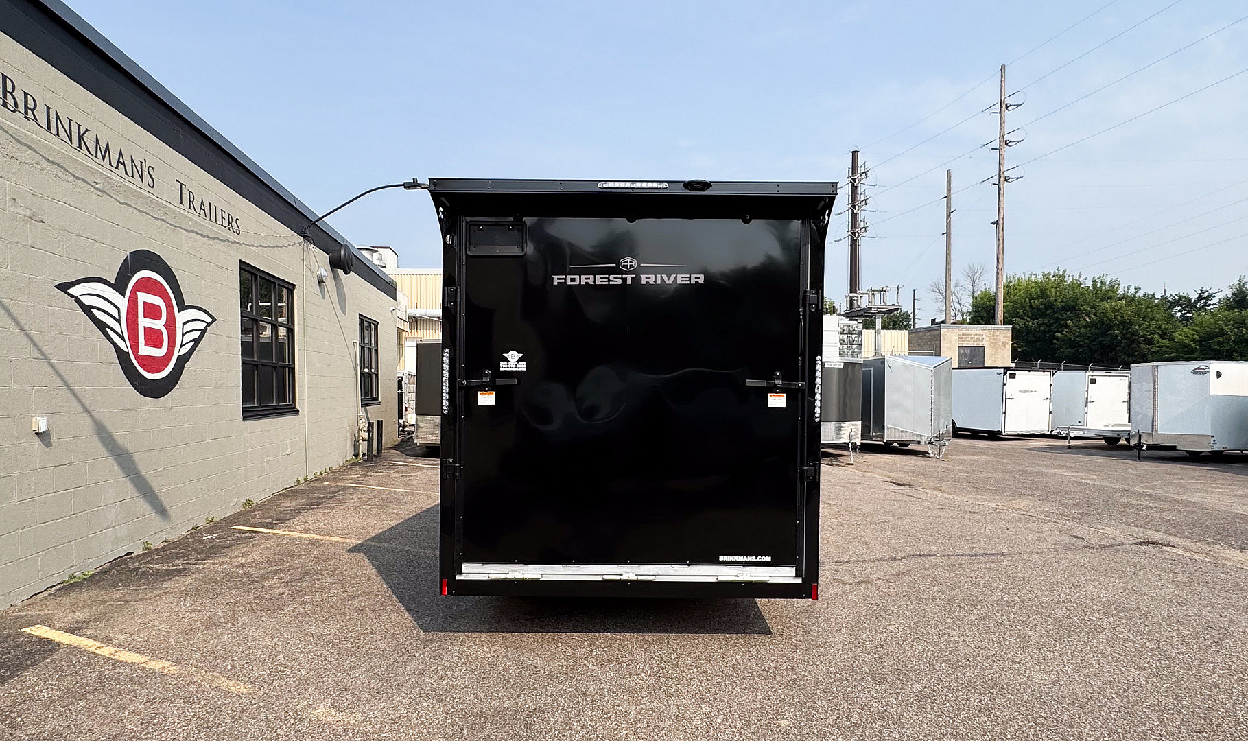New 2025 Lightning 7.5X18 ENCLOSED CARGO - BLACK WITH BLACKOUT!