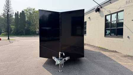 New 2025 Lightning 7.5X18 ENCLOSED CARGO - BLACK WITH BLACKOUT!