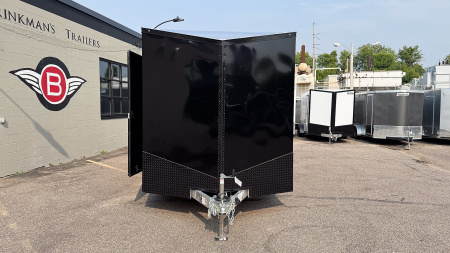 New 2025 Lightning 7.5X18 ENCLOSED CARGO - BLACK WITH BLACKOUT!