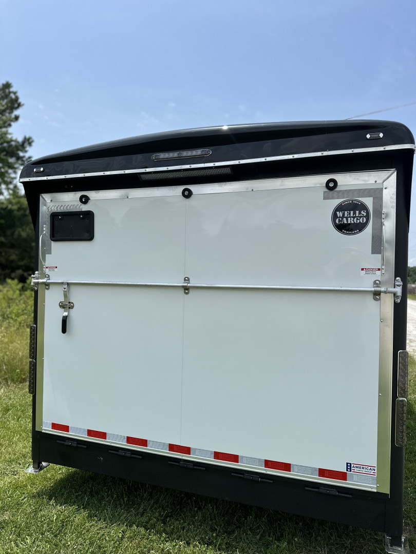 New 2025 Wells Cargo 8.5x20 HD Wagon Enclosed Trailer 12K