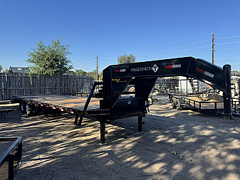 New 2025 Diamond T 8.5-32TandemDual10KsGooseneckMAXX