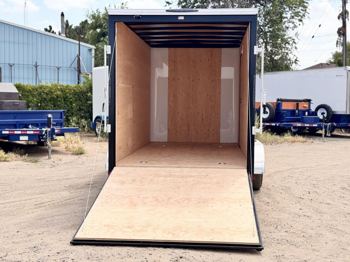 New 2026 Southland Trailers 7-14 Enclosed