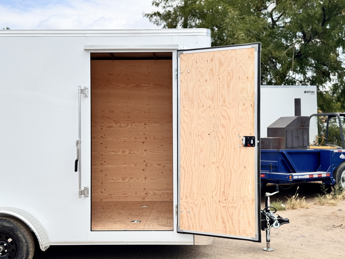 New 2026 Southland Trailers 7-14 Enclosed