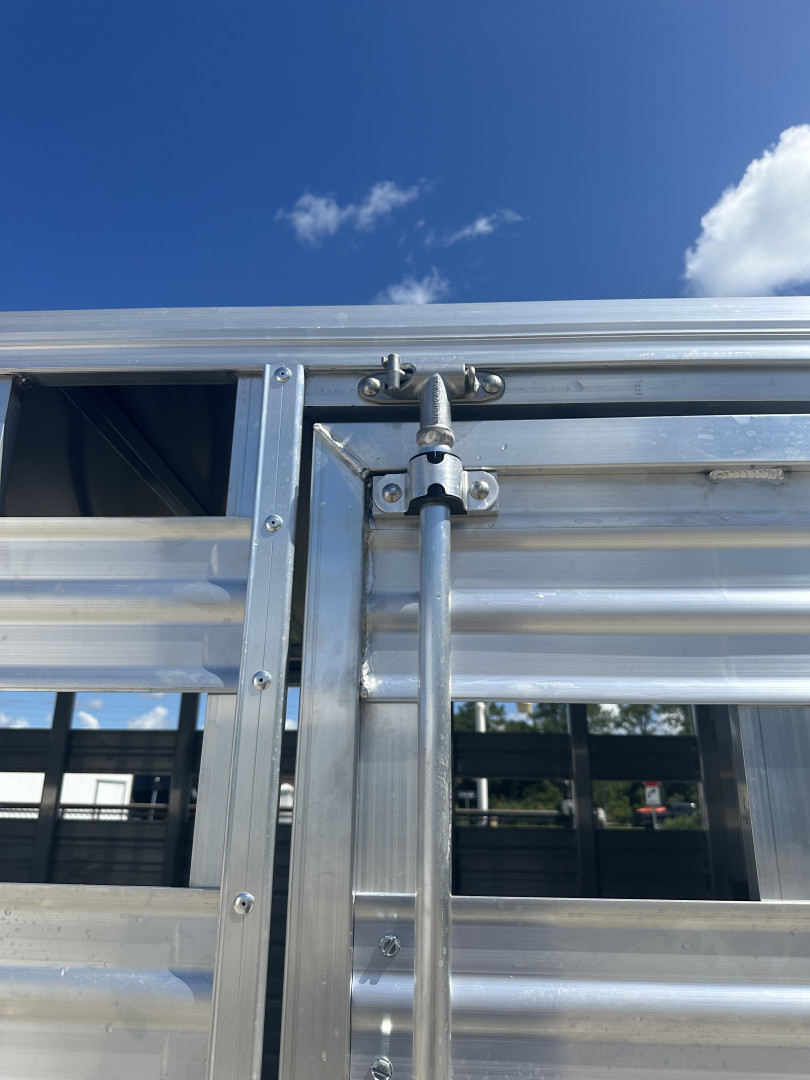 New 2026 Frontier Trailers Livestock 16'7" 10K Stock / Stock Combo Trailer