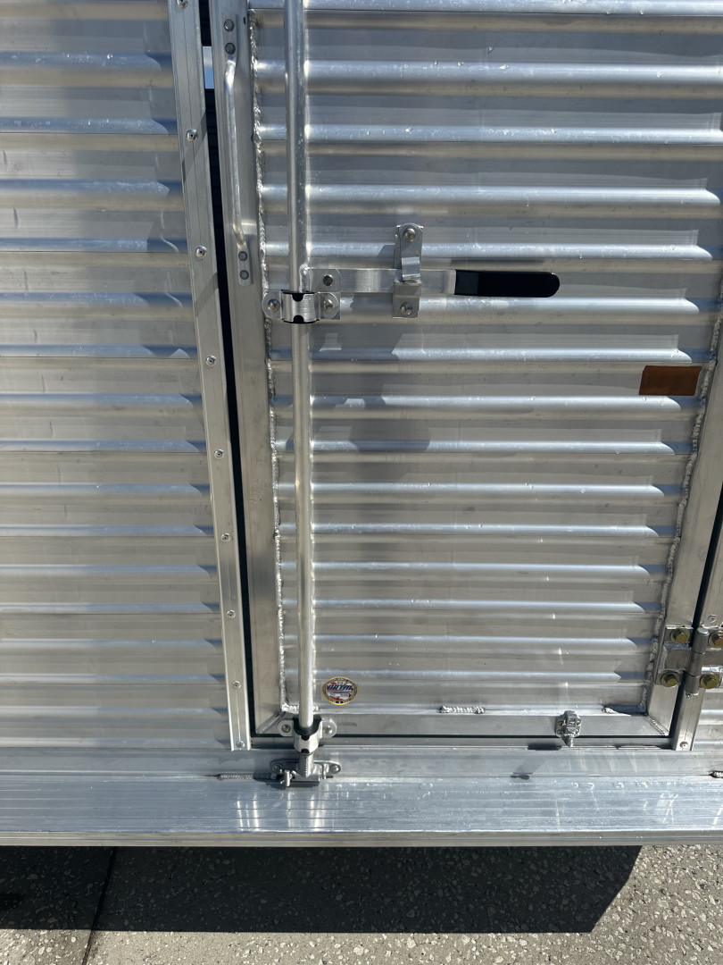 New 2026 Frontier Trailers Livestock 16'7" 10K Stock / Stock Combo Trailer