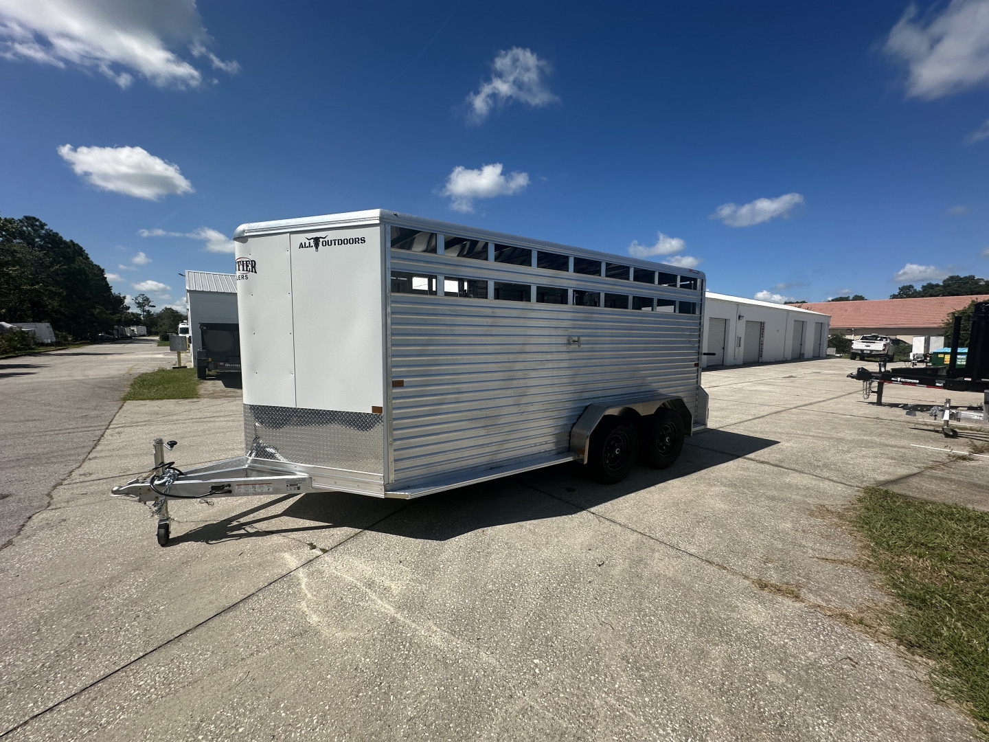 New 2026 Frontier Trailers Livestock 16'7" 10K Stock / Stock Combo Trailer