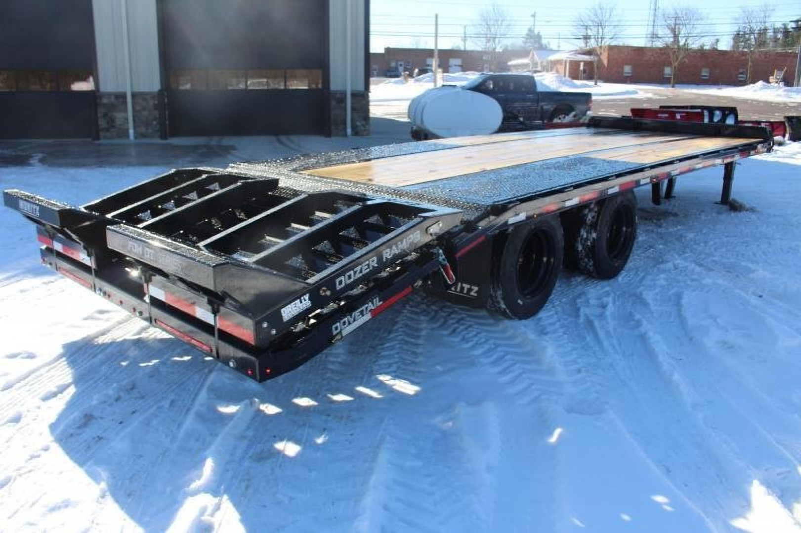 New 2025 Moritz FDPH DT 20' + 5' - Pintle Ring Deckover Equipment Trailer - 25900# GVW