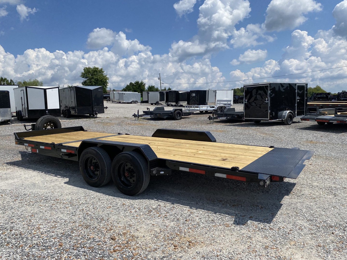 New 2026 MAXXD 83" X 22' 17.5K Tilt Equipment Trailer