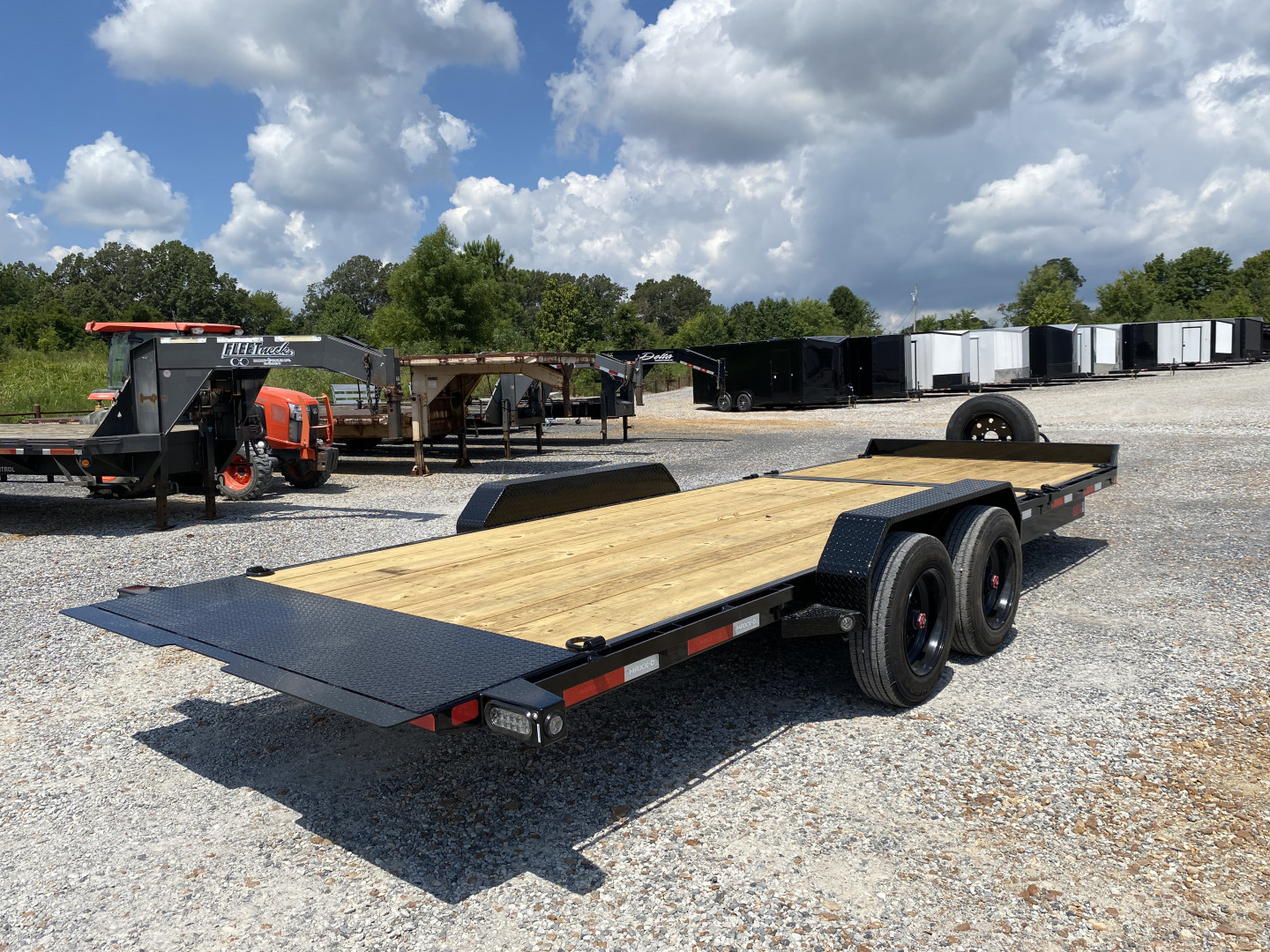 New 2026 MAXXD 83" X 22' 17.5K Tilt Equipment Trailer