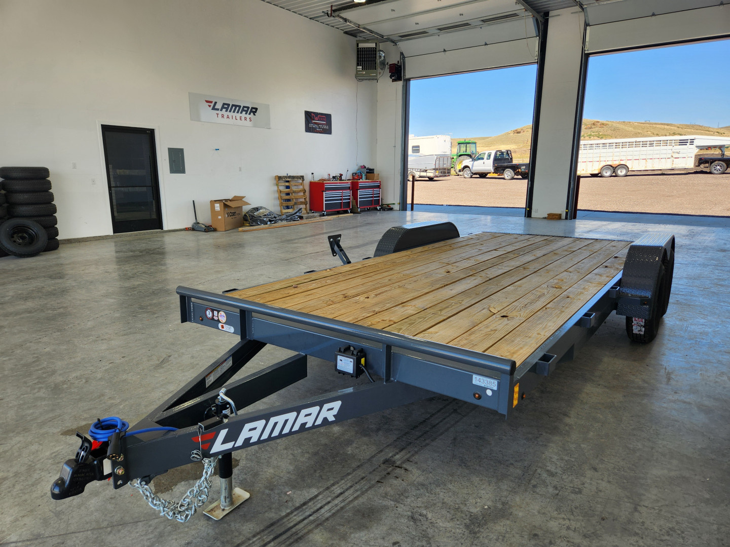 New 2026 Lamar 18' Car Trailer 7K