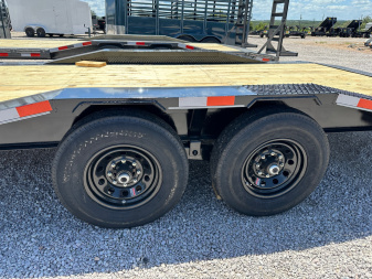 New 2025 Triple R - 102"x22' - Drive Over Fender Trailer - SIR
