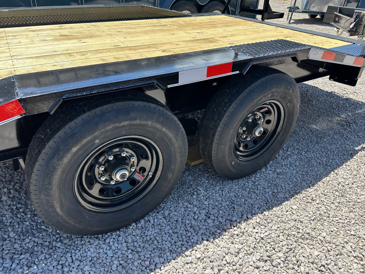 New 2025 Triple R - 102"x22' - Drive Over Fender Trailer - SUR