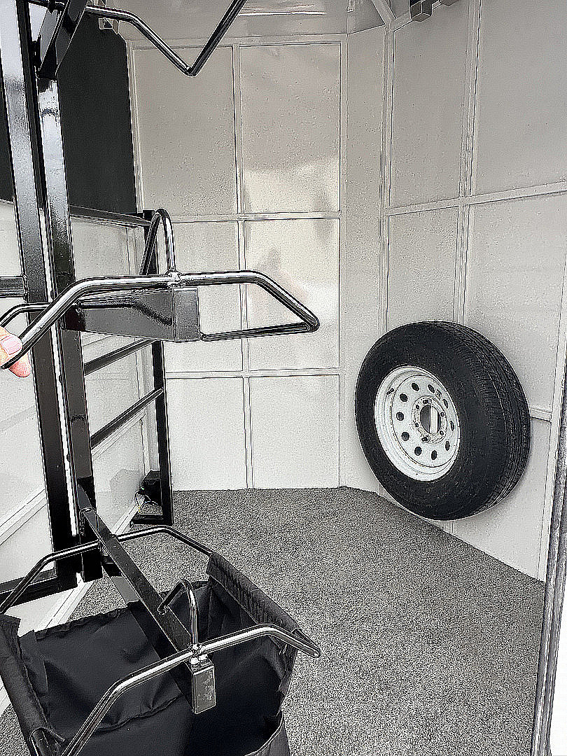 New 2026 Trails West Adventure II MX-3 Horse Horse Trailer