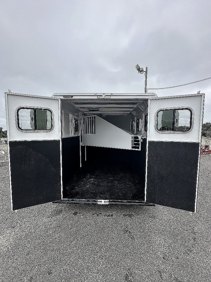 New 2026 Trails West Adventure II MX-3 Horse Horse Trailer