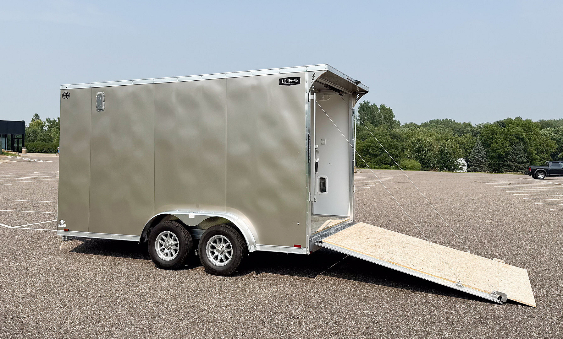 New Lightning 7.5x14 Aluminum Enclosed Trailer - Rear ramp door!