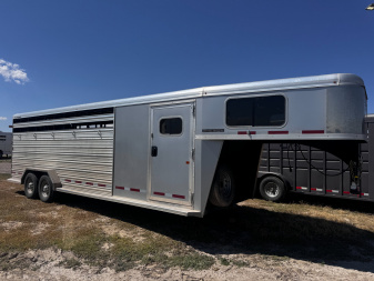 Used 2017 Logan Coach 24' Stock / Stock Combo Trailer