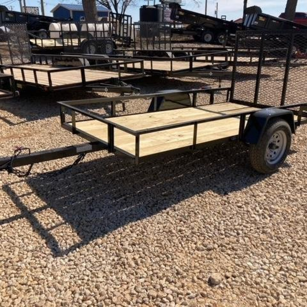 New 2022 Diamond T 4.5x9 Utility Trailer