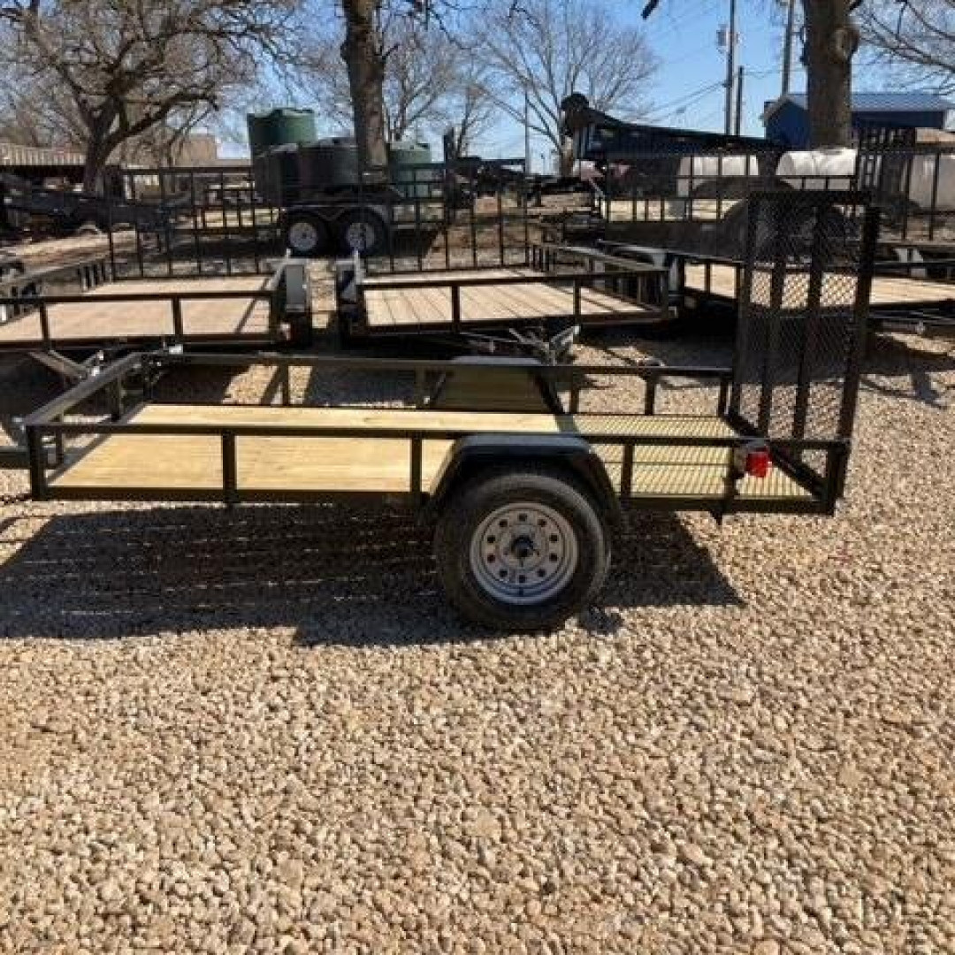 New 2022 Diamond T 4.5x9 Utility Trailer