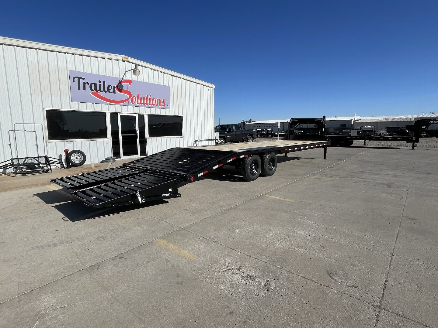 New 2026 PJ Trailers 28' X 102" Flatdeck 5' Dovetail With Monster Ramps Flatbed Trailer
