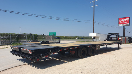 New 2026 PJ 102"x40' GN Low-Pro Air-Ride Flatbed w/ Duals - LD