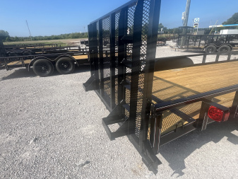 New 2025 Trailblazer 82X18 UTILITY 10K W/KICKER GATE