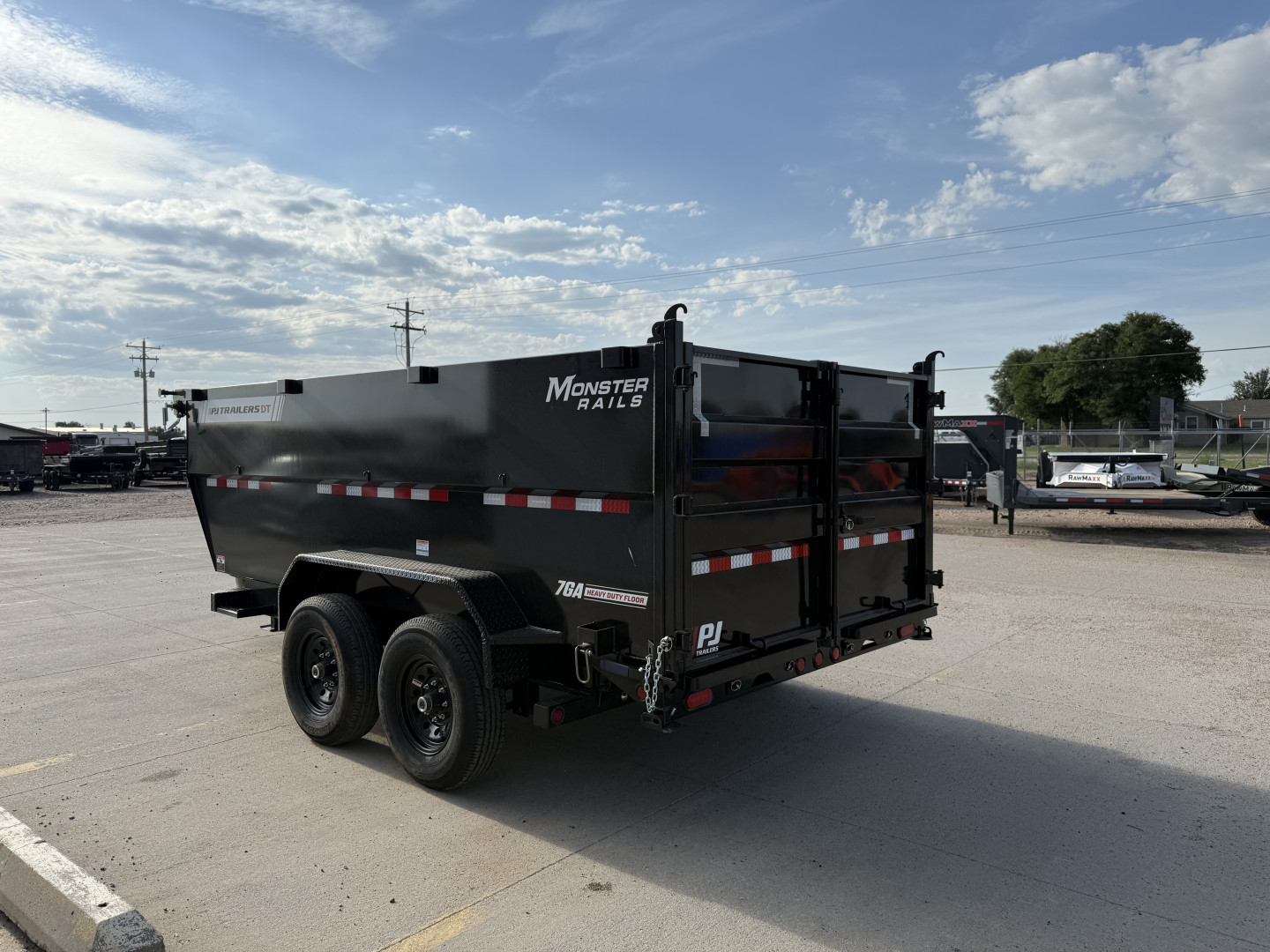 New 2026 PJ TRAILERS 83" x 14' DT Dump Trailer 48" Sides