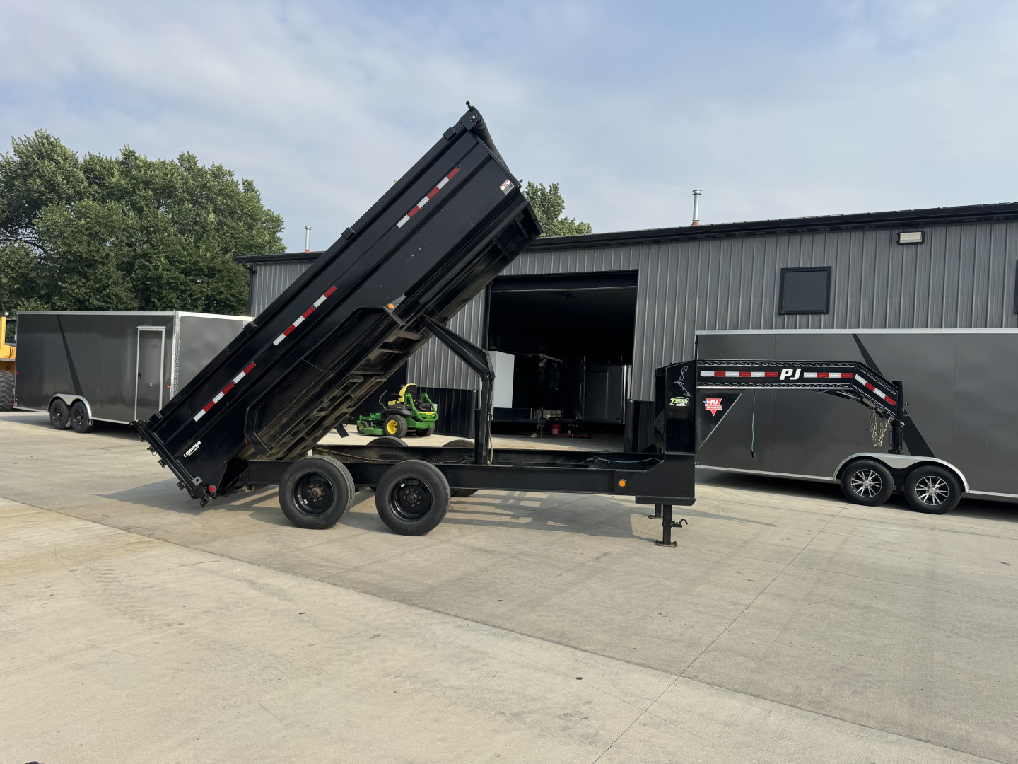 Used 2022 PJ Trailers 16 dump Dump Trailer