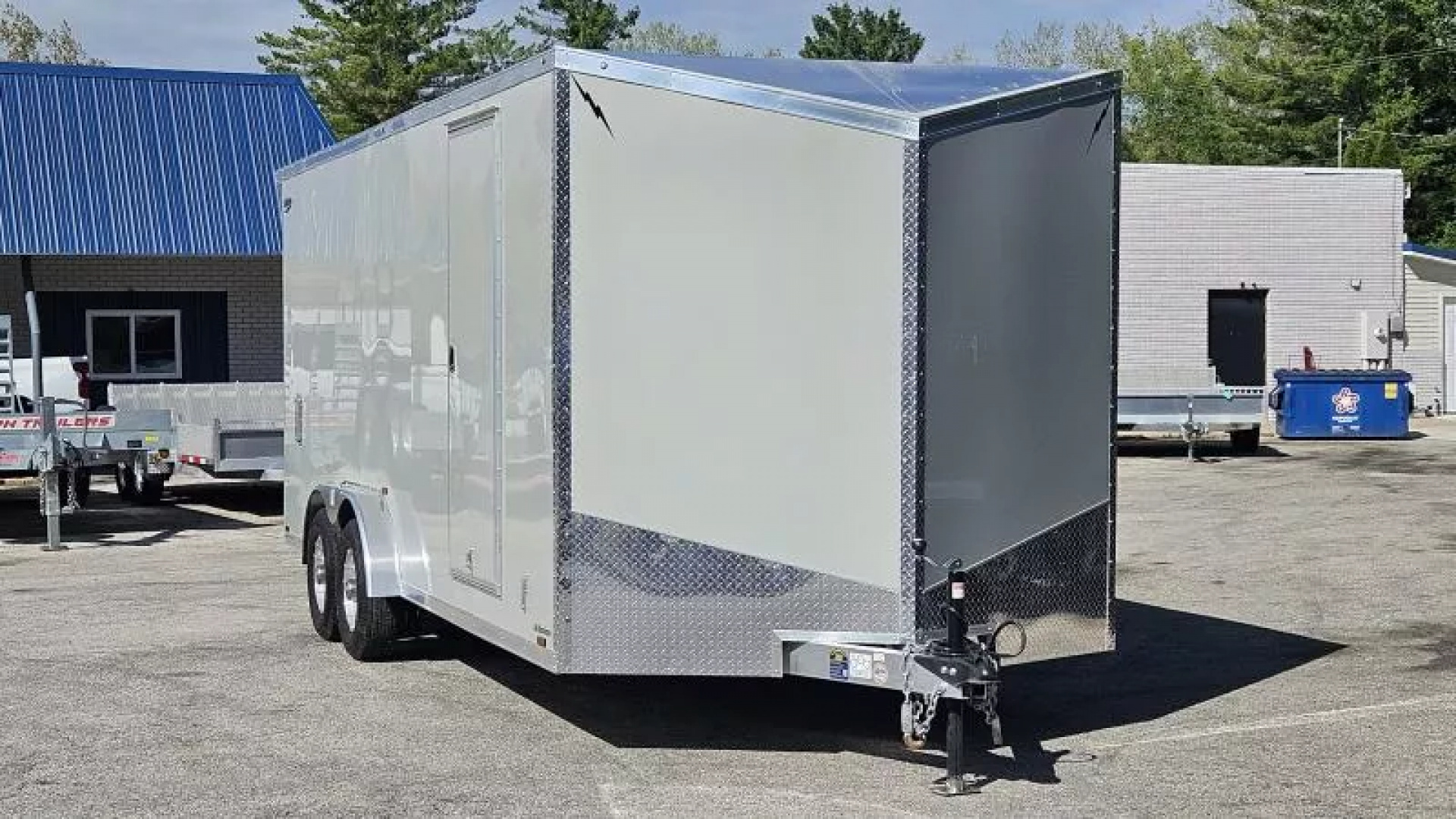 New 7.5 X 20' CARGO ENCLOSED 5200# AXLES ALL ALUMINUM 2025 LIGHTNING