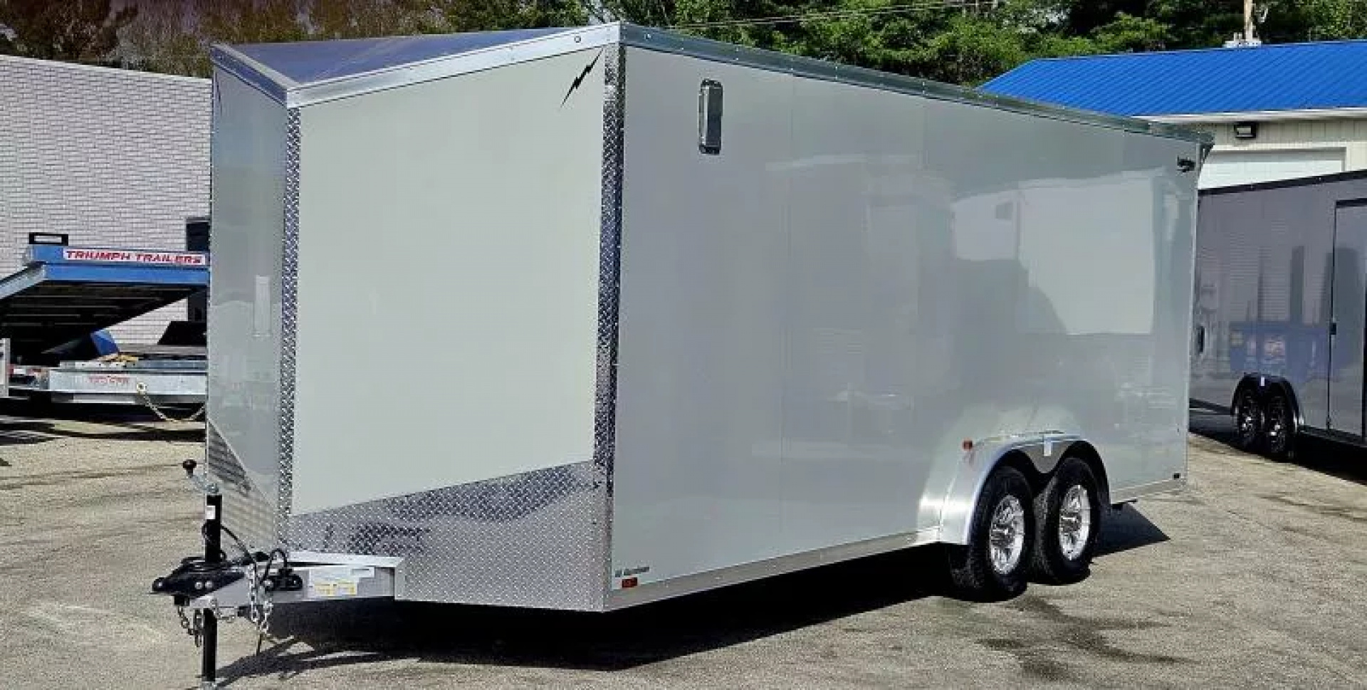 New 7.5 X 20' CARGO ENCLOSED 5200# AXLES ALL ALUMINUM 2025 LIGHTNING