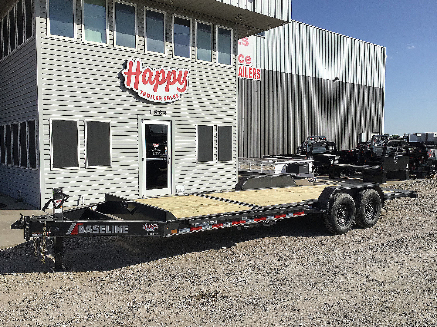 New 2026 Diamond C 82"x22' BP Baseline HD Tilt - HTL207