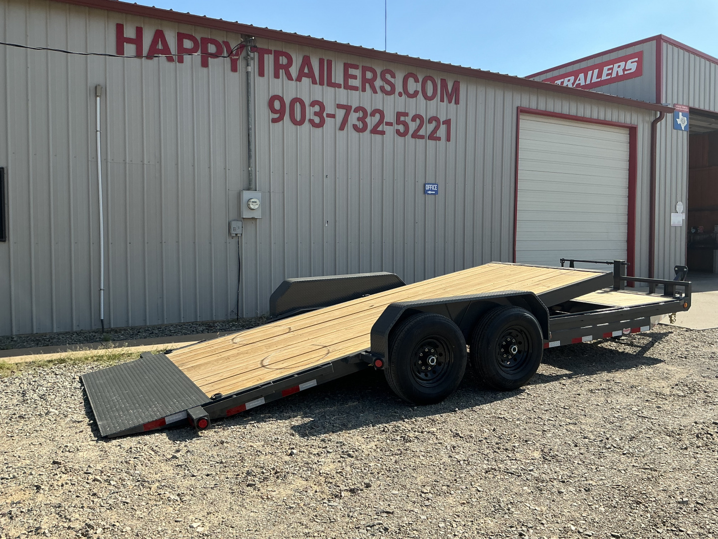 New 2026 PJ 83"x20' Equipment Tilt Trailer – T6