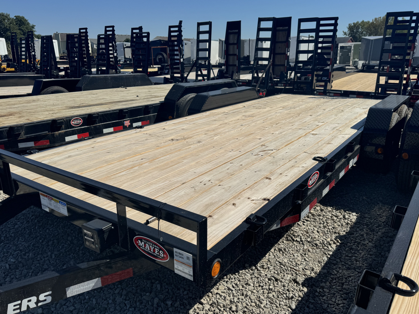 New 2026 PJ TRAILER EQUIPMENT CE202 83X20 TA DOVETAIL W/ STAND UP RAMPS (GVW:9899) BLACK