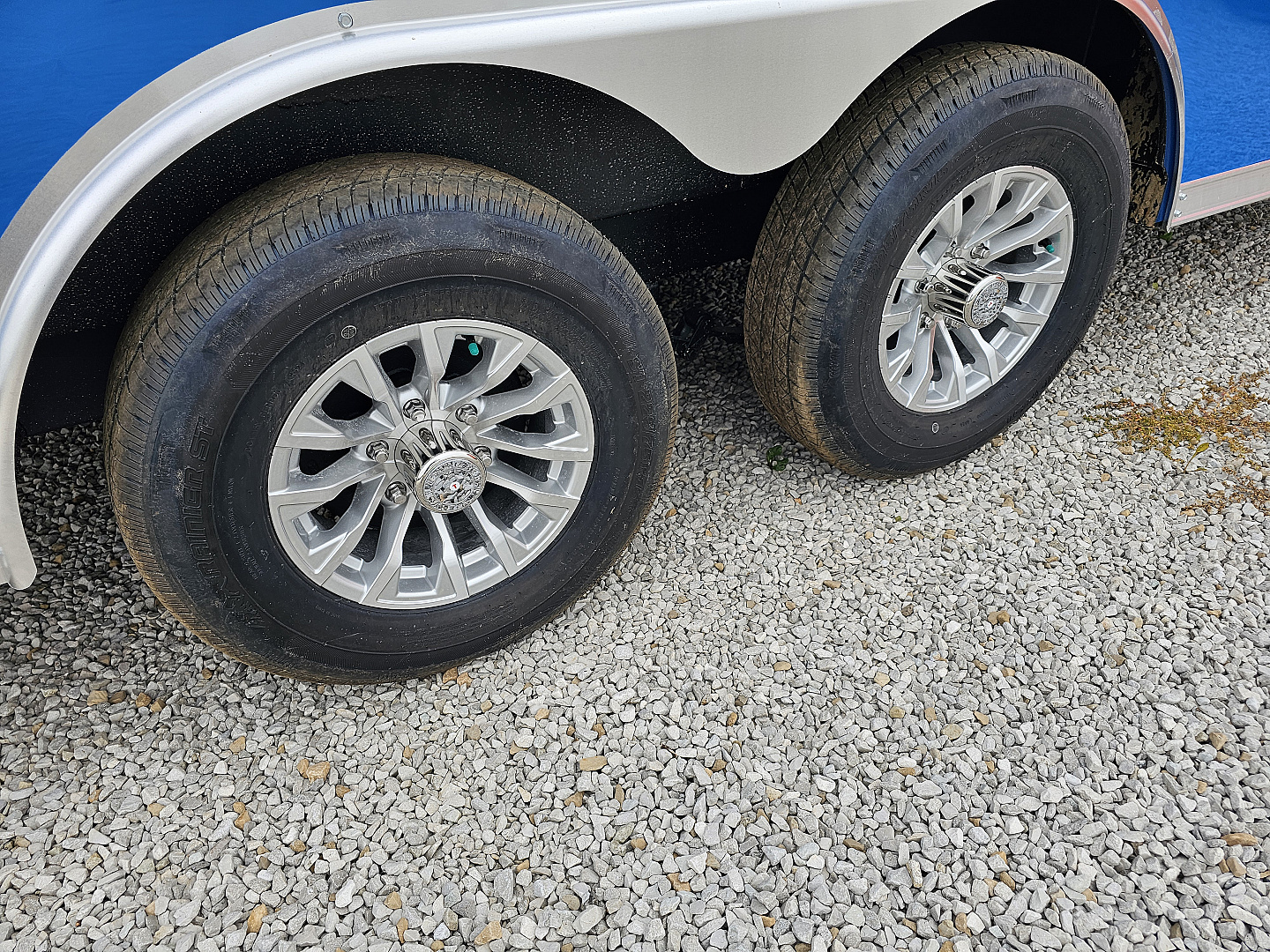 New 2026 ROYAL BLUE Cargo Express 8.5 x 20 10K XL SE Enclosed Car / Racing Trailer