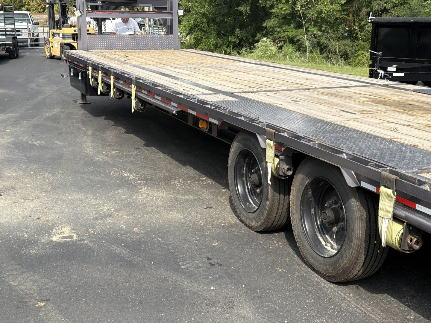 Used 2025 Caliber Trailer Mfg HotShotter GS840 102" x 40' Deckover Trailer - 10K Axles