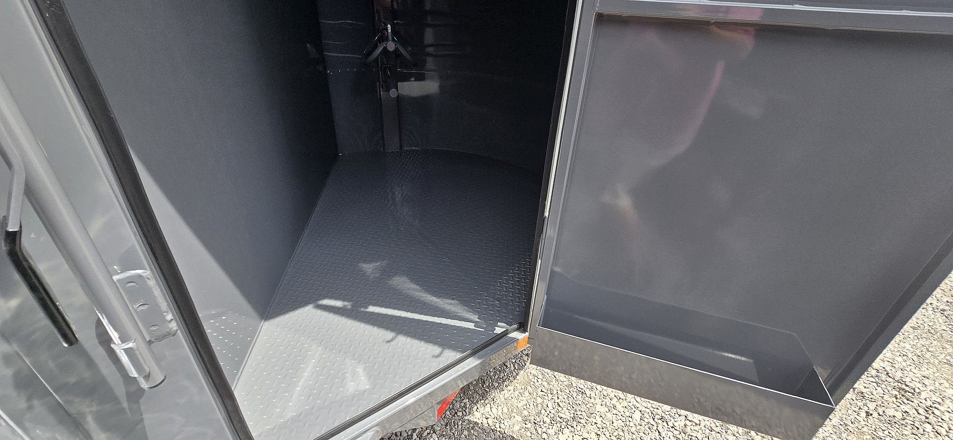 New 2026 Delco - 2 Horse w/ Tac room - Stock Trailer