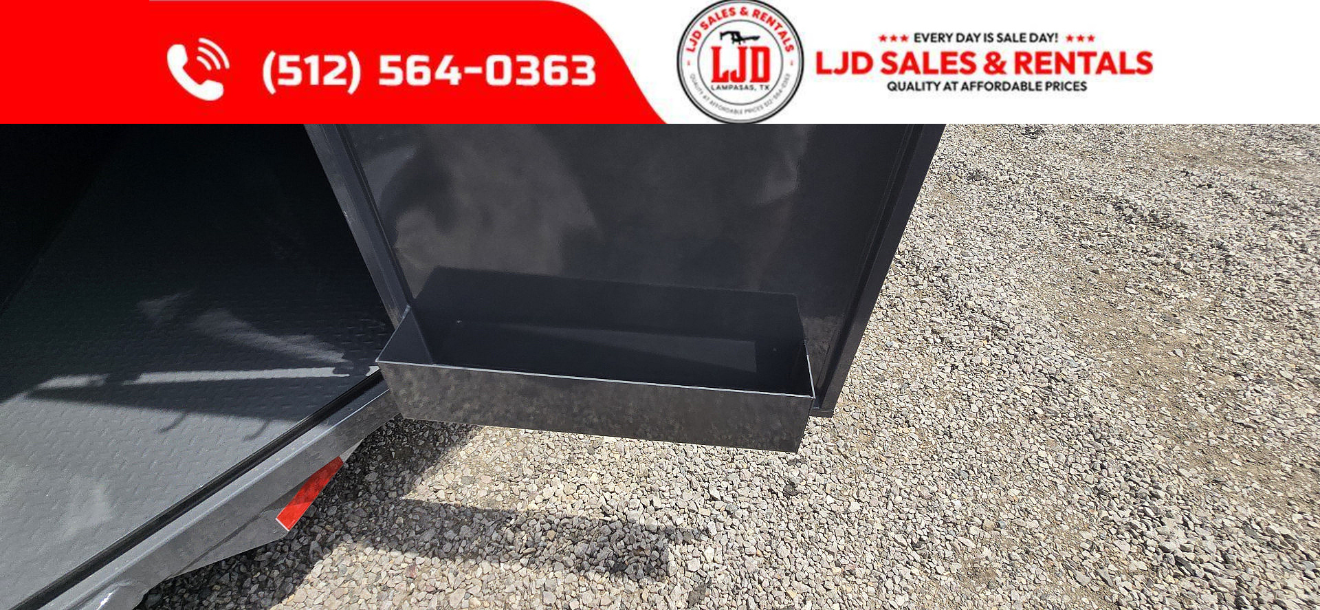 New 2026 Delco - 2 Horse w/ Tac room - Stock Trailer