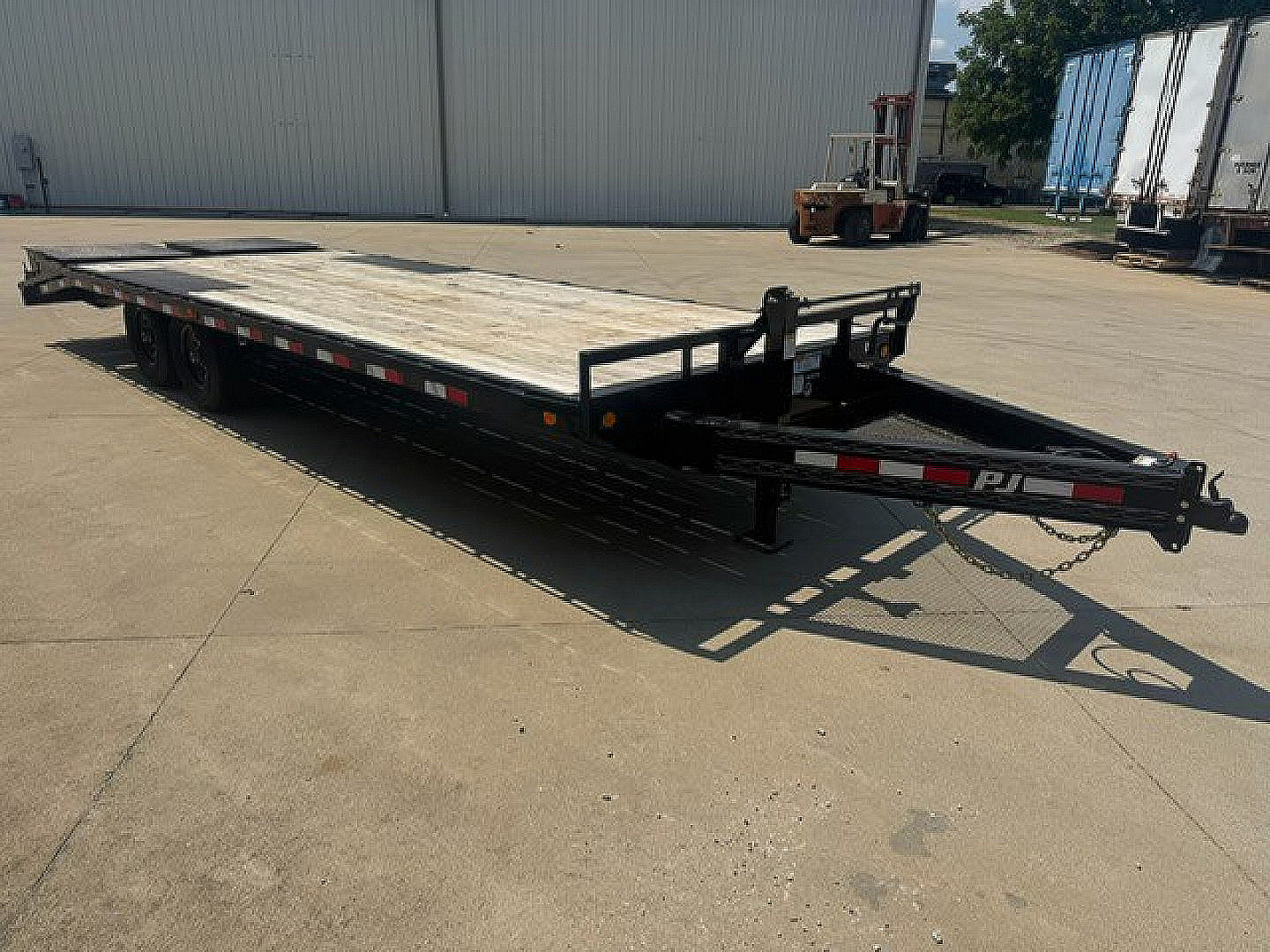 Used 2019 PJ Trailers 24' 14K Deckover Trailer