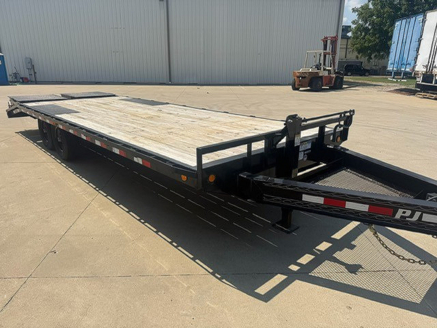 Used 2019 PJ Trailers 24' 14K Deckover Trailer