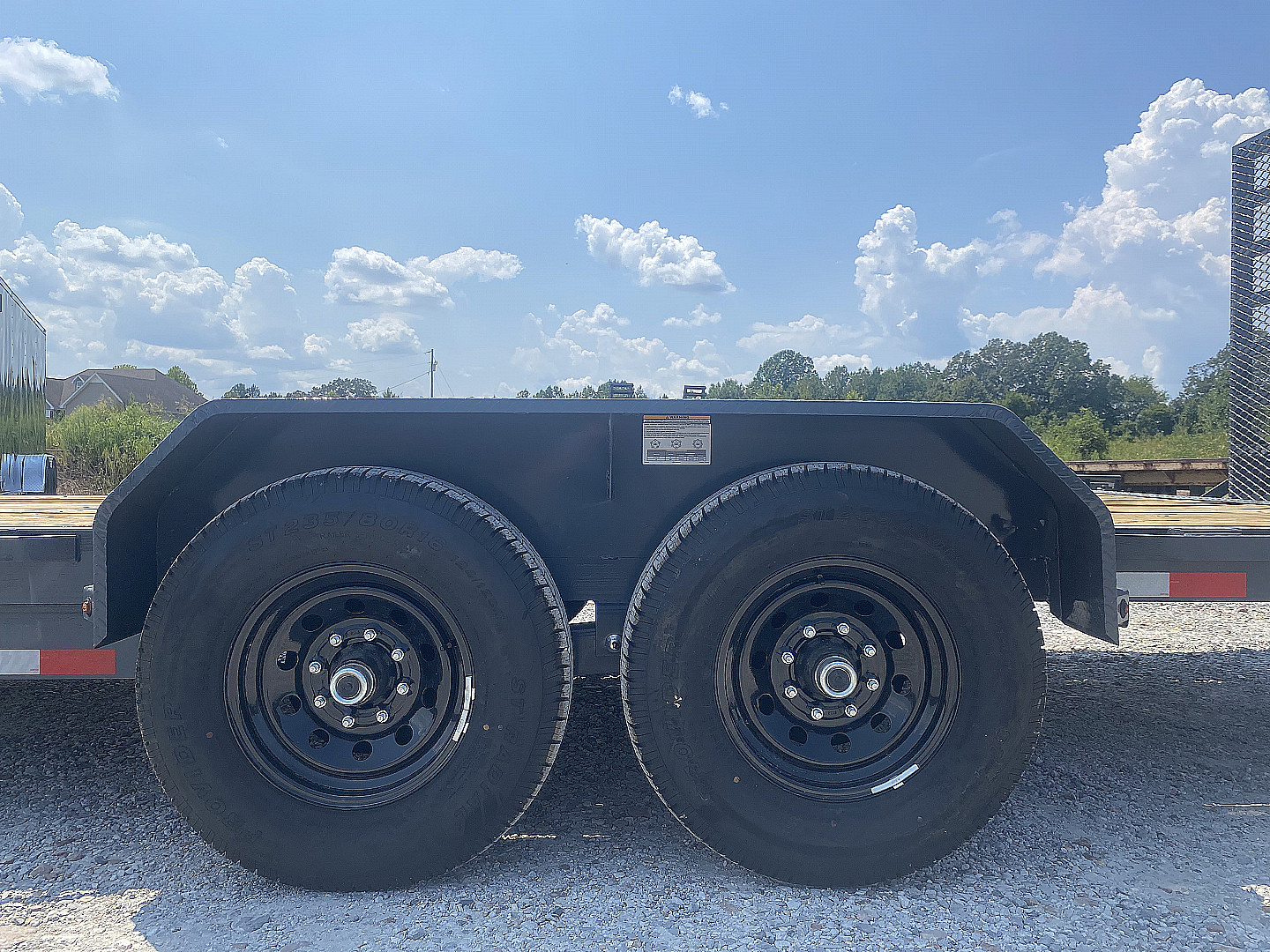 New 2026 Lamar 83"X22' 14K Equipment Trailer