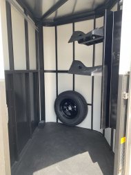 New 2025 Rover Trailers 17' Teton 3 Horse Trailer