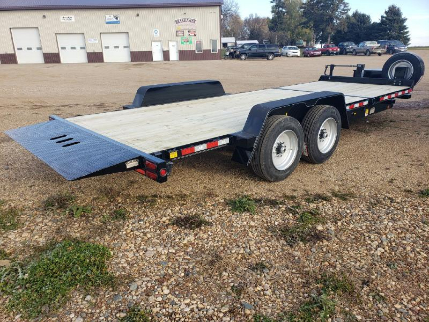 New 2025 Behnke TBCT2216ET Tilt Trailer