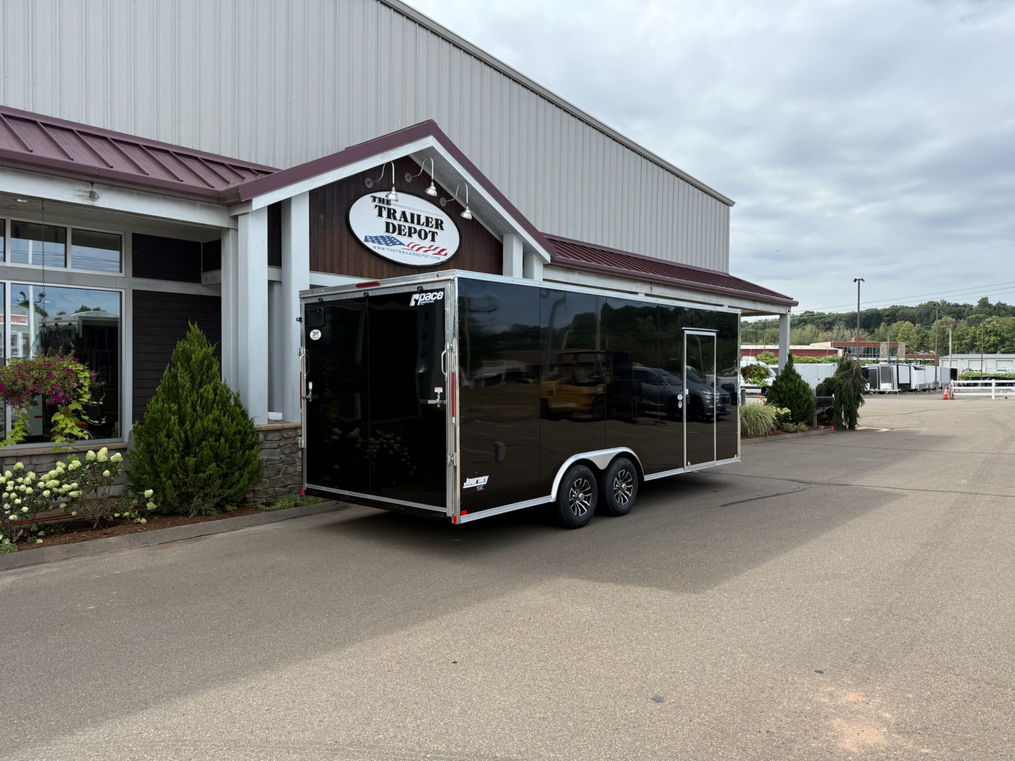 New Pace American 8'6" x 20'+ V-Nose Enclosed Car Hauler 9.9K