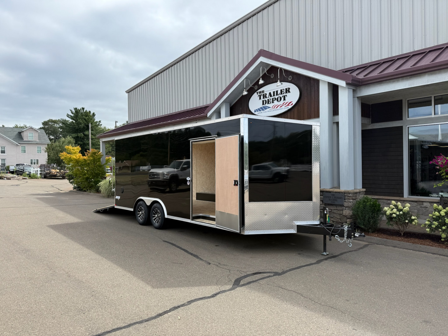 New Pace American 8'6" x 20'+ V-Nose Enclosed Car Hauler 9.9K
