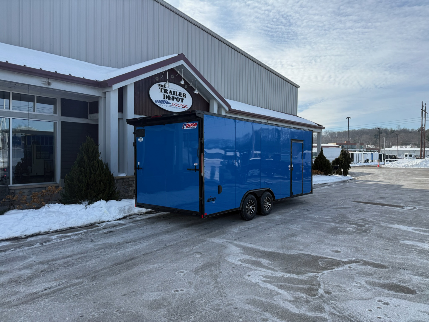 New Pace American 8'6" x 20'+ V-Nose Enclosed Car Hauler 9.9K